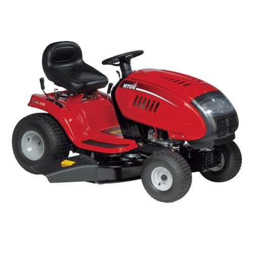 Rasentraktor LG 175 montiert