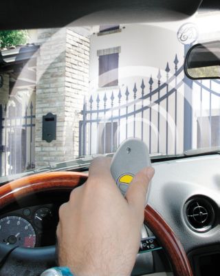 Handsender fÃŒr AuÃentorantriebe
