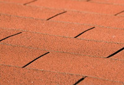 Weka Dachschindeln rechteckig rot - 1 Paket , 3mË - fÃŒr BlockbohlenhÃ€user