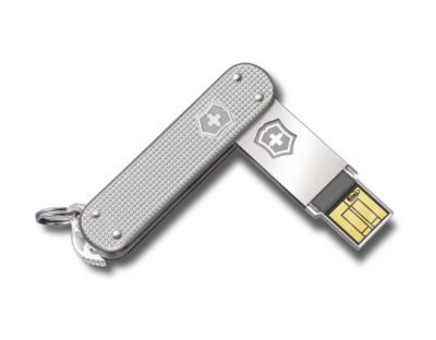 VICTORINOX Slim 8GB Alox Silber