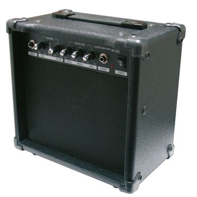 C. Giant M-20 GitarrenverstÃ€rker