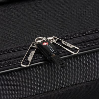 Titan Family II 360&ordm; 4-Rollen-Trolley 67 cm Preisvergleich