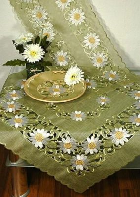 Tischl&auml;ufer mit Blumen Applikationen Preisvergleich