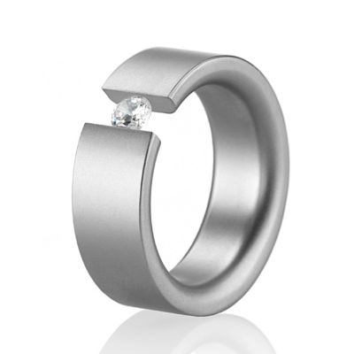 Luxxos Modern Art Spannring mit Swarovski Crystal Preisvergleich