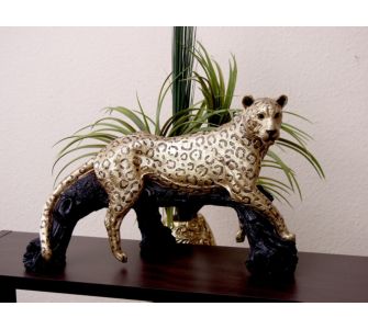 Dekofigur "Ruhender Jaguar""